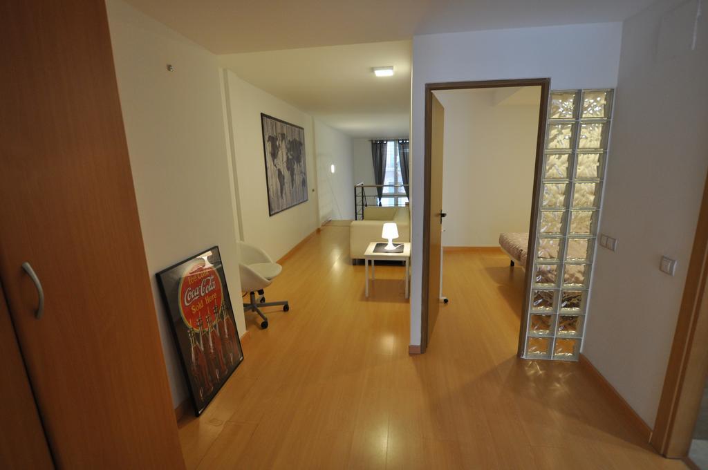 Apartamento Barcelona Llivia Apartment Екстериор снимка